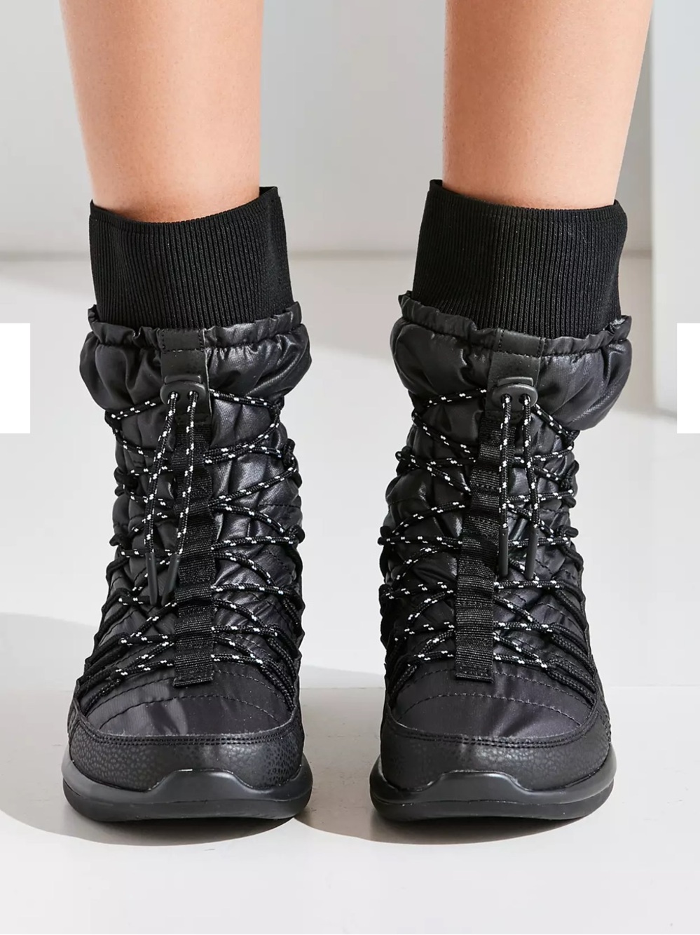 Nike Roshe Two High Sneakerboot High-Top Knit Cuff Boots size 11.5 - Picture 3 of 13